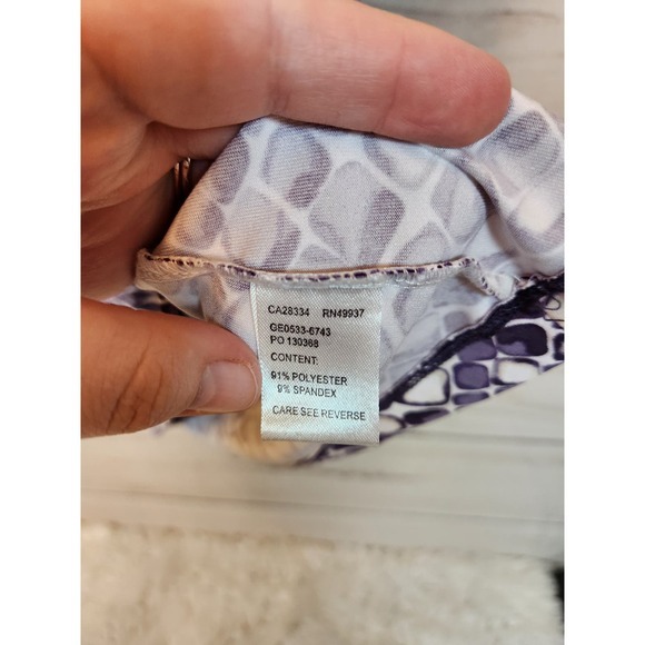 Tail Women's Purple Snakeskin Print Stretch V-Neck Sleevless Golf Polo Small - Picture 4 of 6